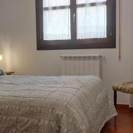 Robles Turistico Vut Molinos de Duero