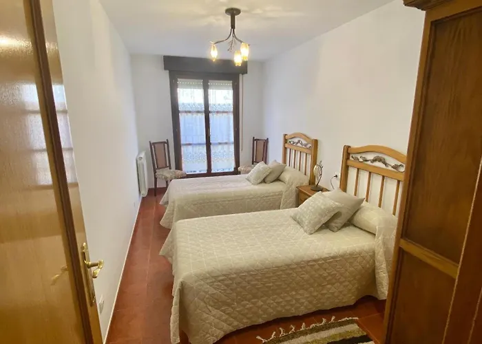 Robles Turistico Vut Molinos de Duero