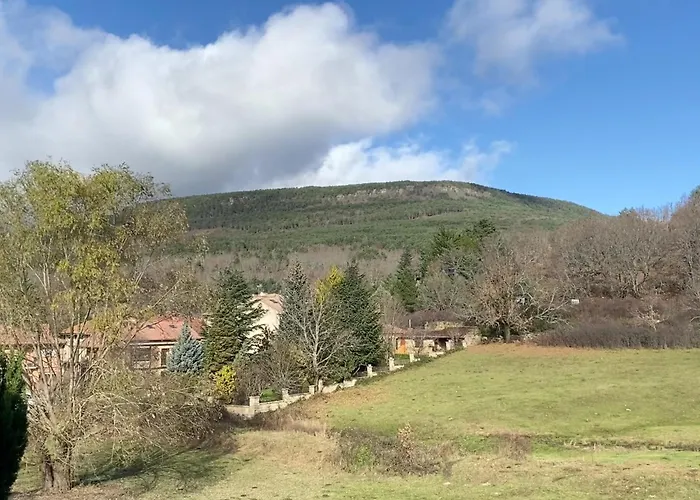 Robles Turistico Vut * Molinos de Duero